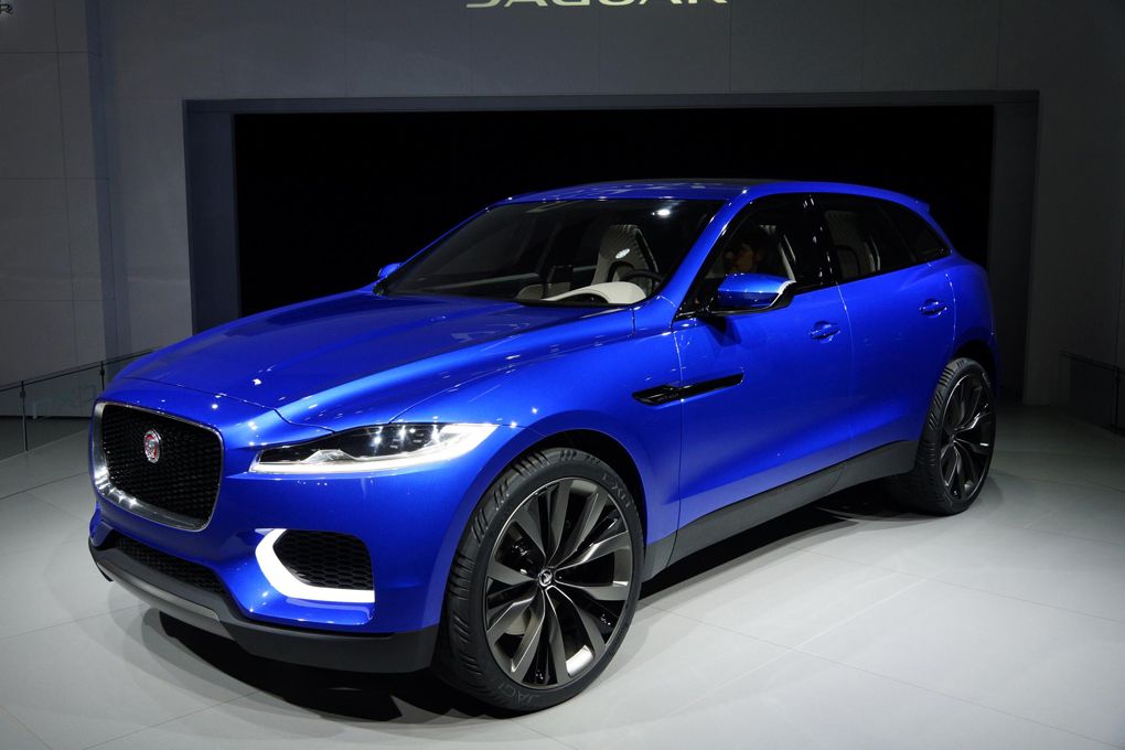 Jaguar C-X17 - новий, спортивний, концепт кросовера