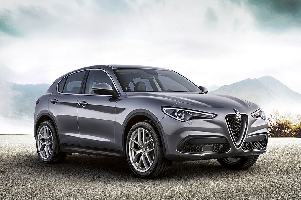 Alfa Romeo Stelvio First Edition - новий позашляховик спеціальної серії