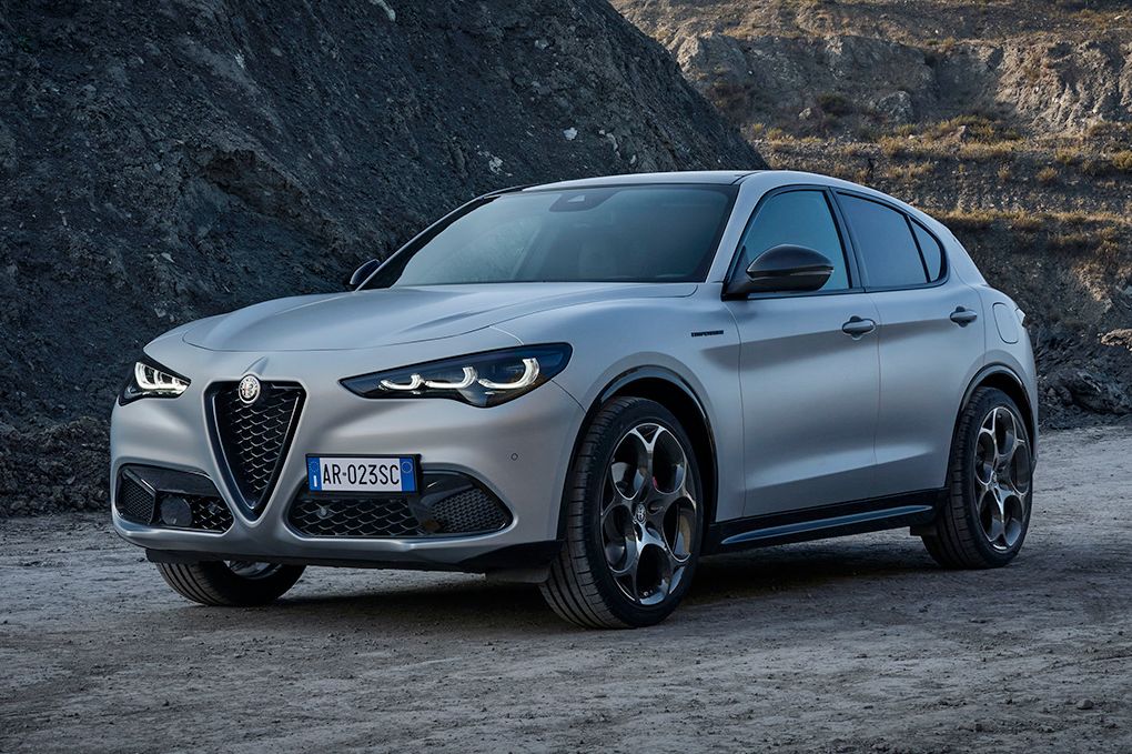 Дебют нових версій Alfa Romeo Giulia та Stelvio