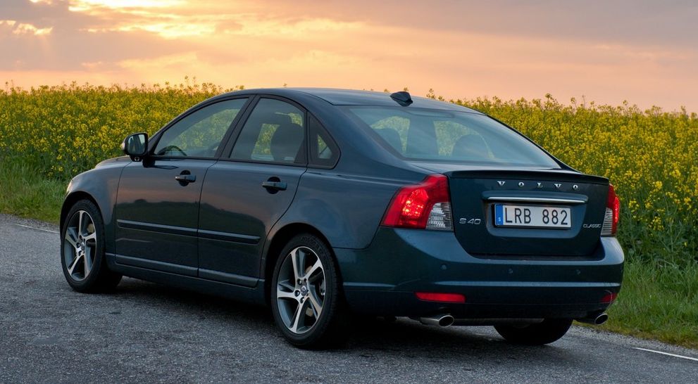 Майже як Focus, тільки краще: обираємо Volvo S40 II з пробігом