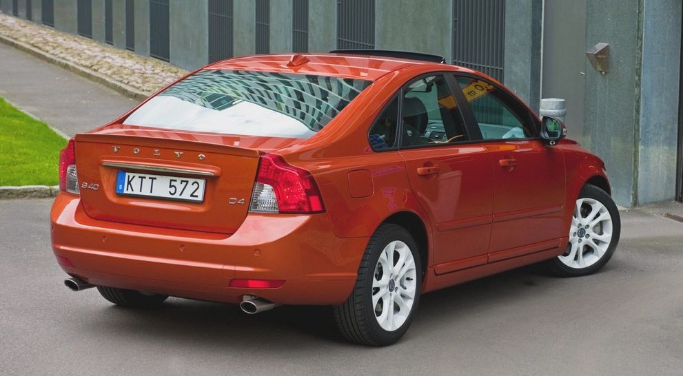 Майже як Focus, тільки краще: обираємо Volvo S40 II з пробігом