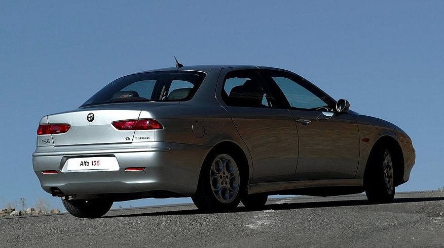 Alfa Romeo 156 з пробігом: проблеми «робота» Selespeed, і який мотор рідше ламається