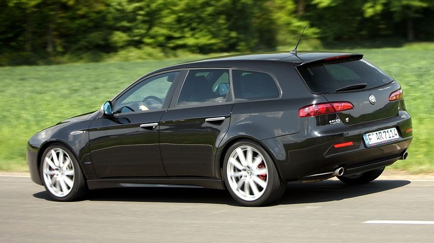 Alfa Romeo 159 з пробігом: загадковий Selespeed та італійські дивацтва ДВЗ