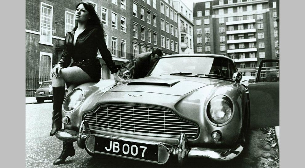 Aston Martin DB5: найкращий автомобіль Джеймса Бонда