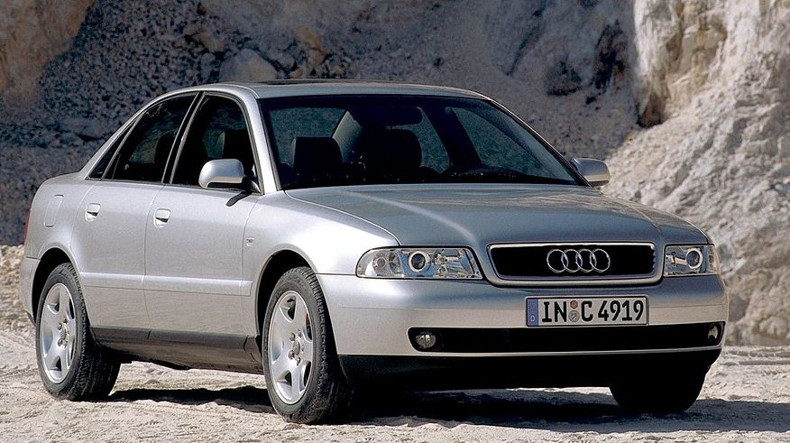 Audi А4 В5 з пробігом: лякаюча підвіска і сотня кузовних проблем