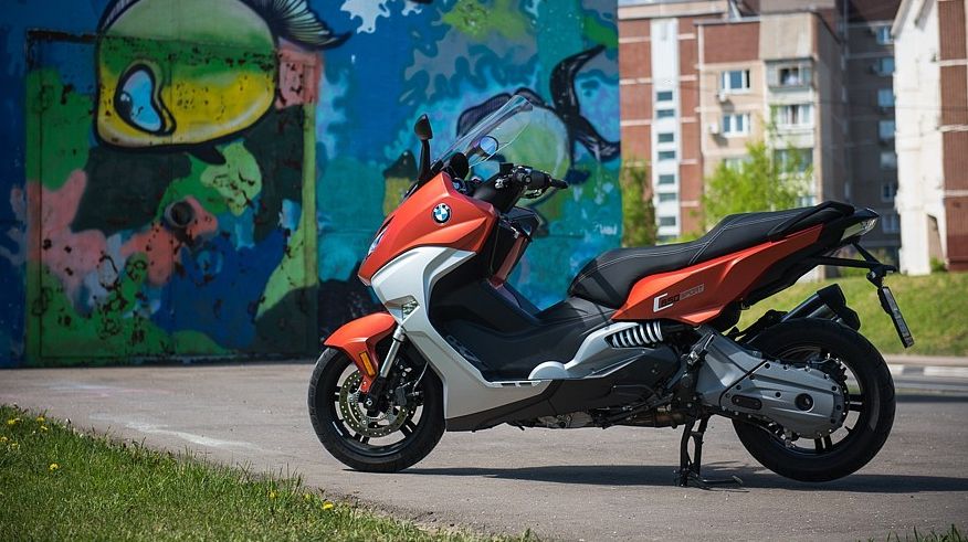 Автомобілезамінник: тест-драйв BMW C 650 Sport