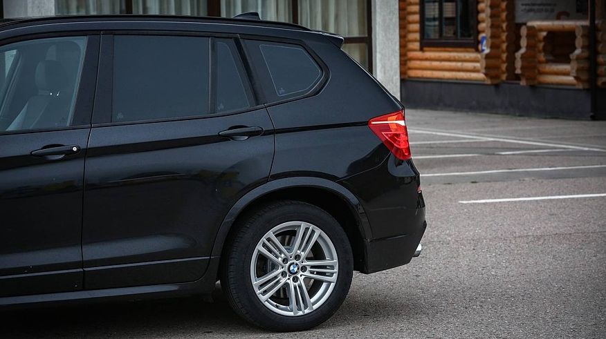 BMW X3 F25 з пробігом: пластик не ламати, двері не розкривати, електрику не чіпати