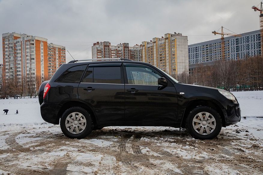 Chery Tiggo T11 з пробігом: вдала ходова зі смаком Тойоти і сумнівний мотор 1,8