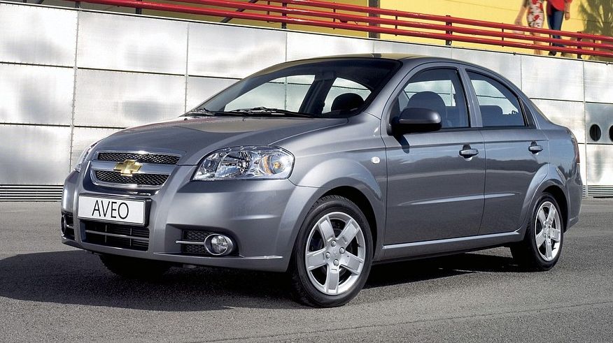 Chevrolet Aveo Т200-250 з пробігом: ніжний метал кузова і сидіння для худеньких