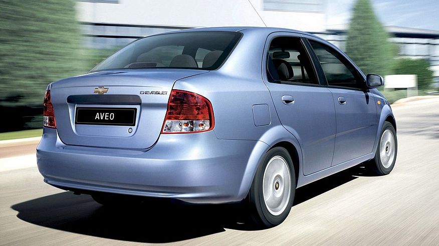 Chevrolet Aveo Т200-250 з пробігом: ніжний метал кузова і сидіння для худеньких