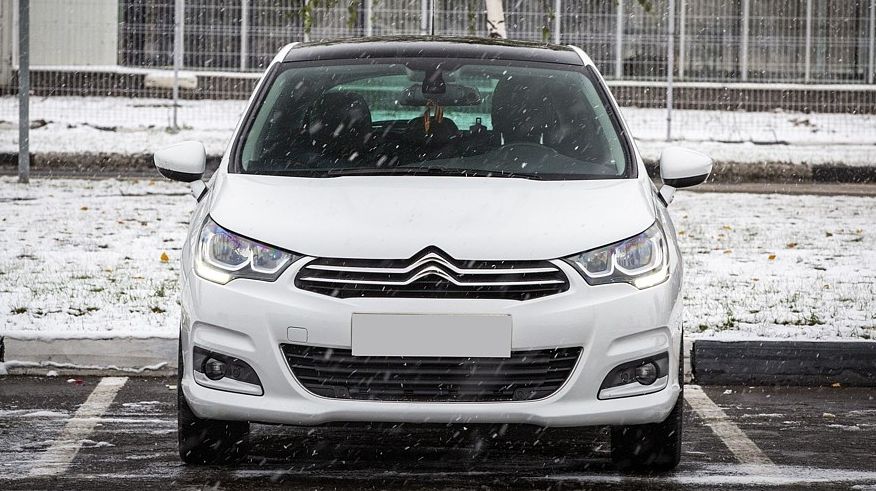 Citroen C4 II з пробігом: корозії зовні стало менше, а на днищі - більше