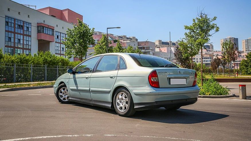 Citroen C5 I c пробігом: уже витрачена оцинковка і жорсткий BDSM із блоком BSM