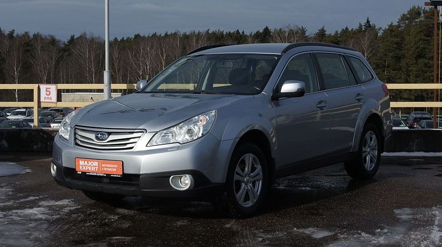 Цукерки: Subaru Outback IV з пробігом 219 000 кілометрів від єдиного власника