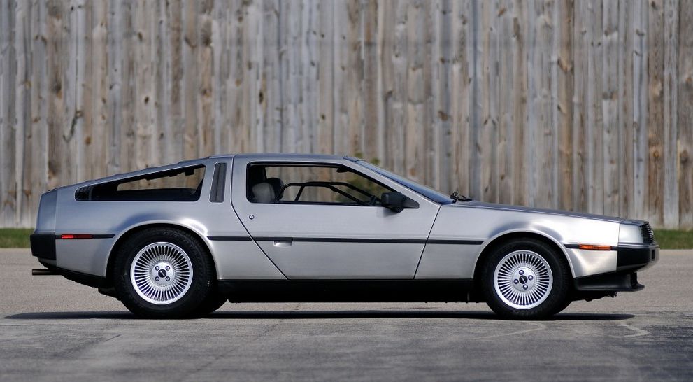 DeLorean DMC-12: як ірландський горе-автомобіль став машиною часу