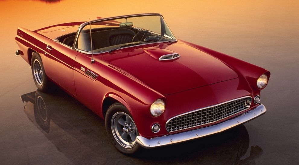 Ford Thunderbird: темний птах із фільму «Ворон»