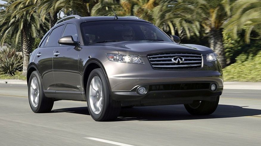 Infiniti FX S50 з пробігом: у коробці горить проводка, у моторах - каталізатори