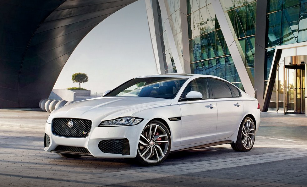 Jaguar XF і компанія: обираємо п'ятиметровий преміум-седан за 3 мільйони лей