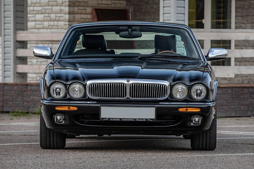 Jaguar XJ II Х308 з пробігом: люк - убивця кузова, хитрий дросель і хороший салон