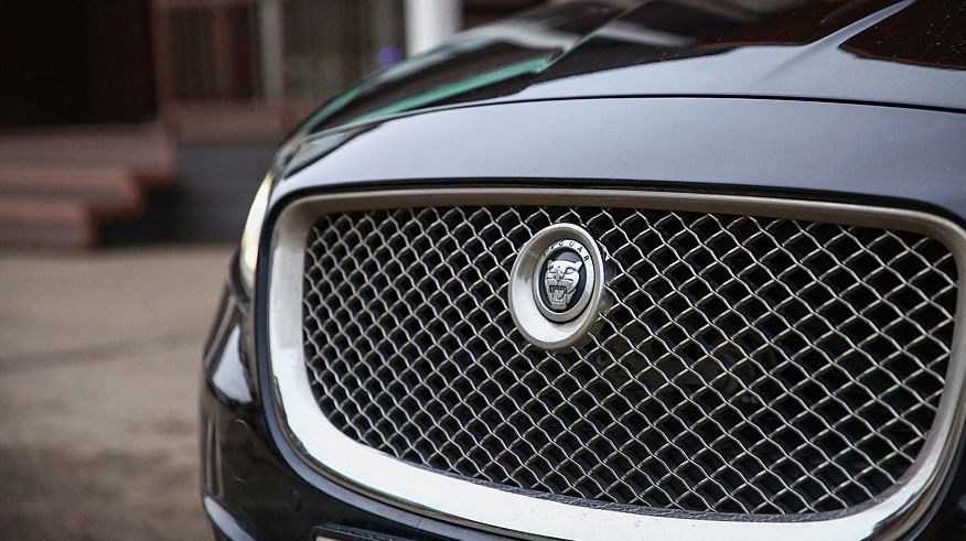 Jaguar XJ X351 з пробігом: поточний редуктор і занадто гарячі мотори