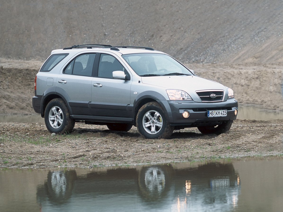 KIA Sorento l з пробігом: кузов без порогів і підкапотна проводка, що розсипається