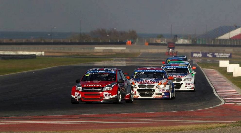 Lada Sport у WTCC: коли ВАЗи справді «валять»