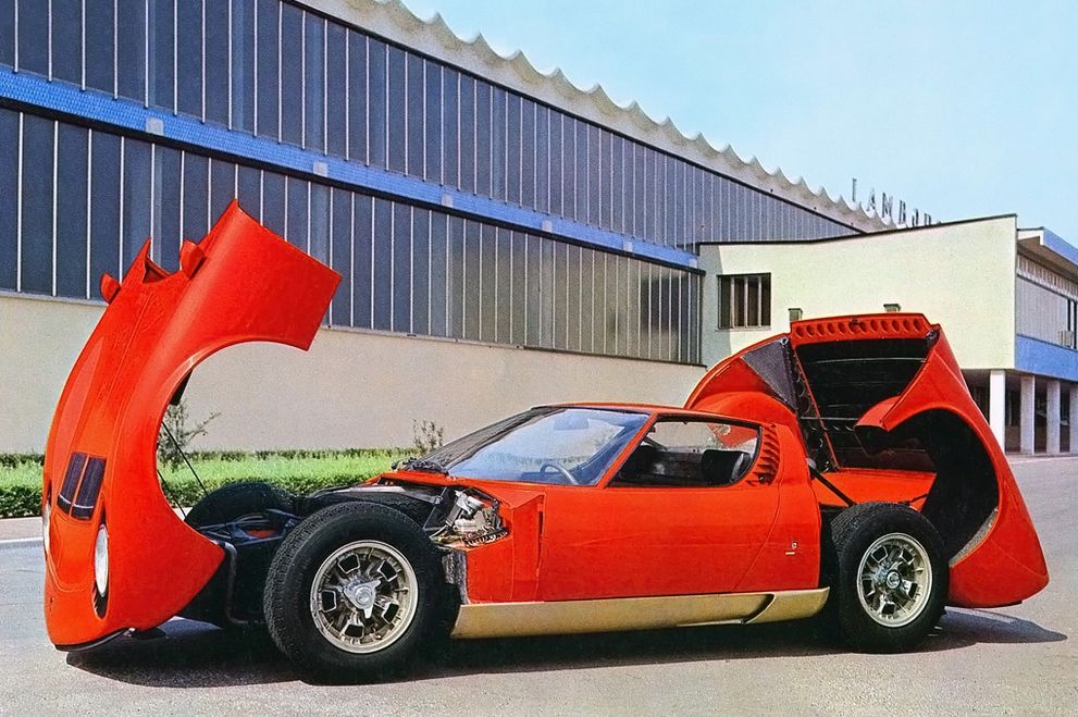 Lamborghini Miura: як побити Ferrari, не відволікаючись на випуск тракторів