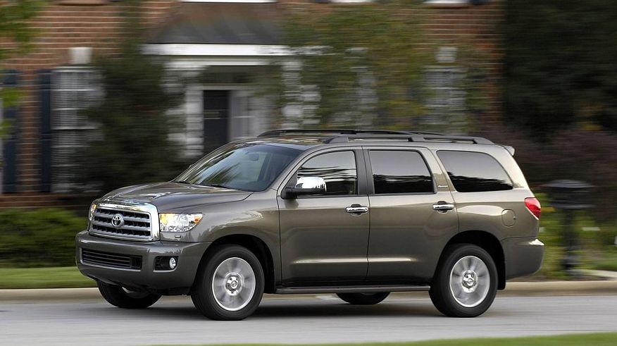 Land Cruiser на стероїдах: чи варто купувати Toyota Sequoia за 2 500 000 лей?