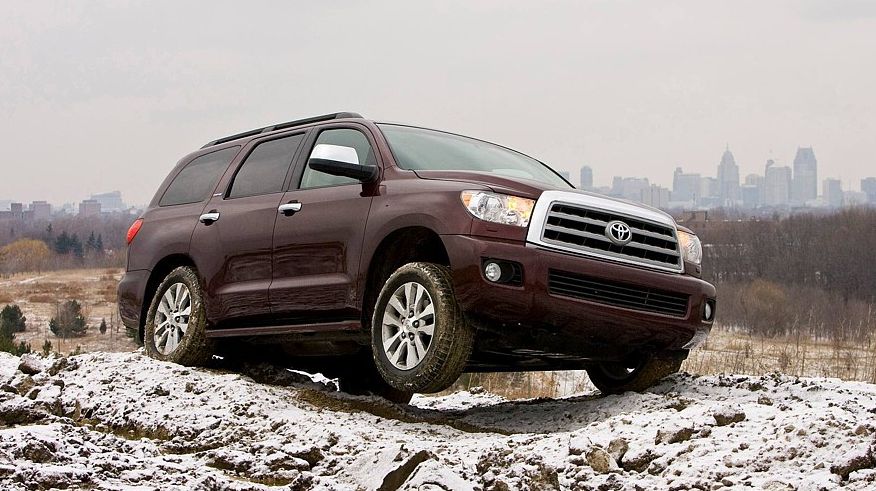 Land Cruiser на стероїдах: чи варто купувати Toyota Sequoia за 2 500 000 лей?