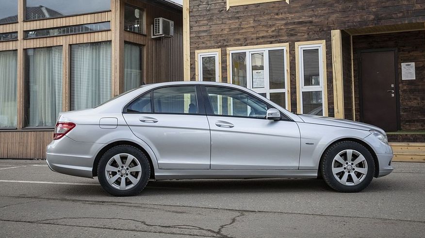 Mercedes-Benz C-Class W204 з пробігом: нові мотори виграють у старих, автомати - теж