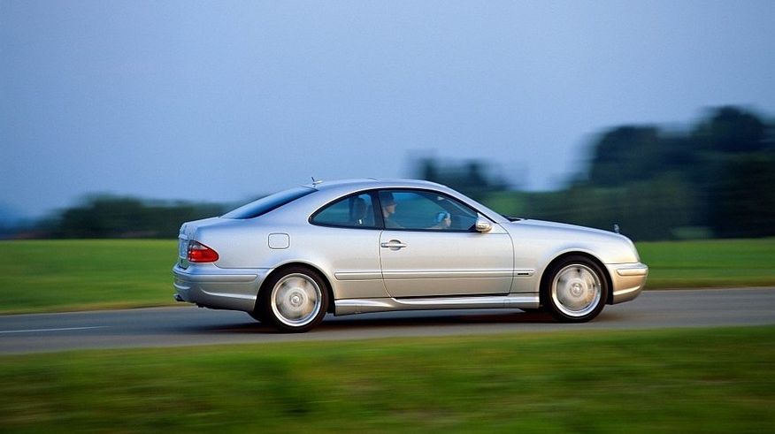 Mercedes-Benz CLK-Klasse W208 c пробігом: проблеми моторів, коробок і підвіски