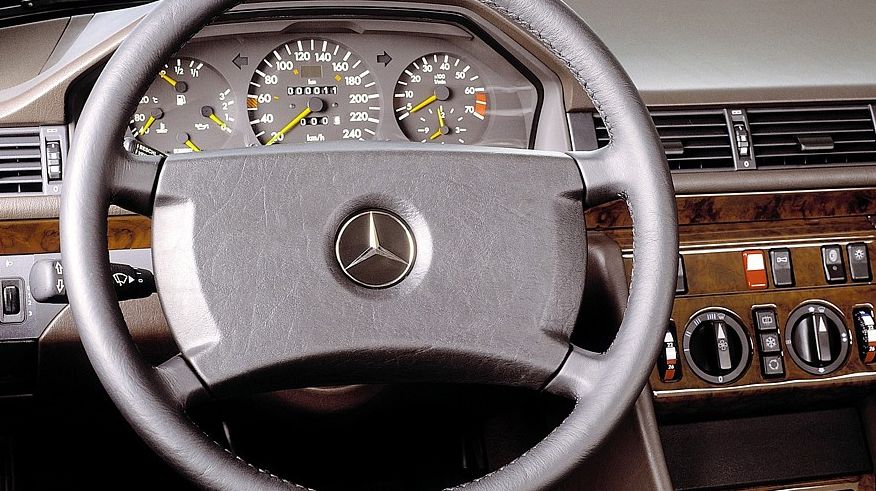 Mercedes-Benz W124 з пробігом: чи дійсно кузов вічний, і на скільки вистачить підвіски