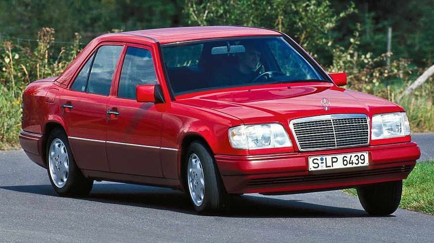 Mercedes-Benz W124 з пробігом: чи дійсно кузов вічний, і на скільки вистачить підвіски