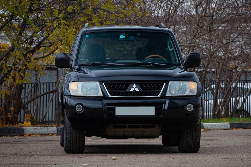 Mitsubishi Pajero 3 з пробігом: підступний насос АБС, слабкий ПНВТ, вічні АКП і чудові V6