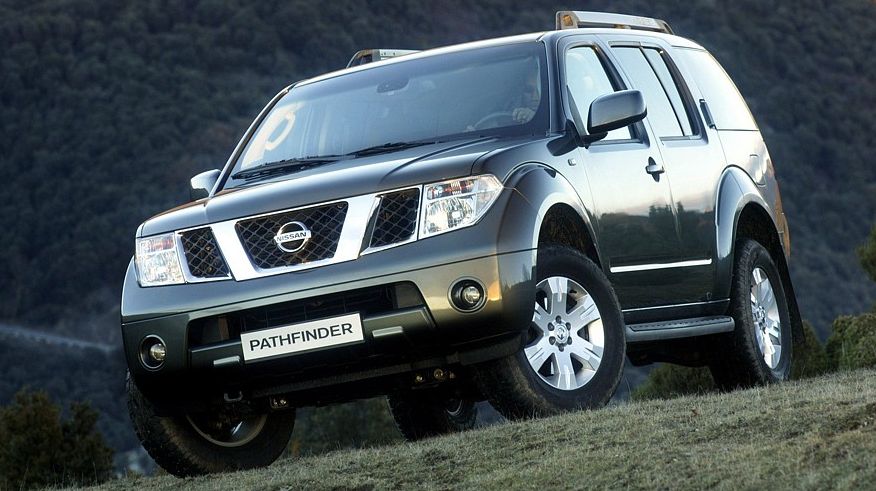 Nissan Pathfinder R51 з пробігом: криві рами і колеса, що відлітають