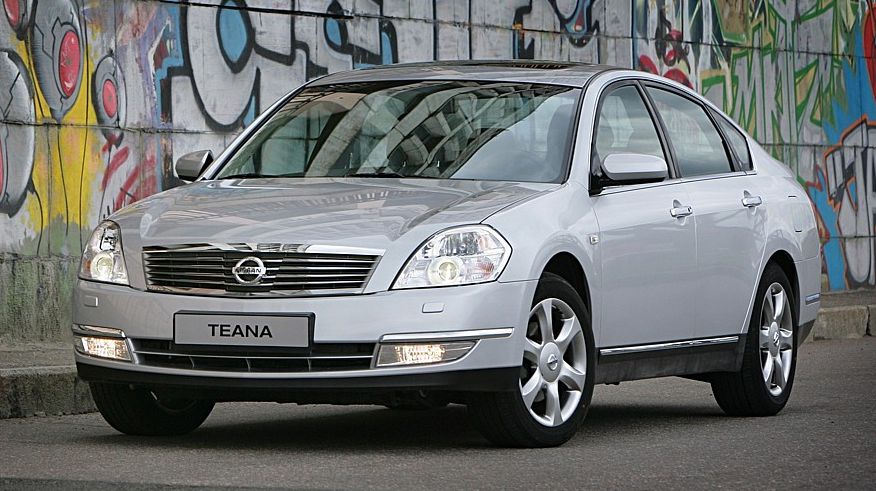 Nissan Teana J31 з пробігом: наскрізна корозія через 10 років і слабка задня підвіска