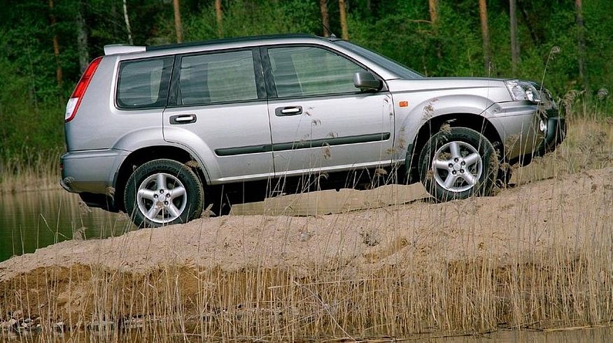 Nissan X-Trail T30 з пробігом: підрамник, що розвалюється, і дубово-надійний салон