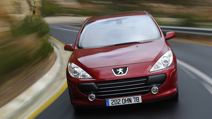 Peugeot 307 з пробігом: катастрофа в електриці та біда в ЕГУР