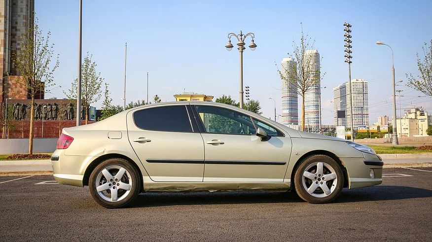 Peugeot 407 з пробігом: кузов захищений тільки зовні, електрика сповнена сюрпризів