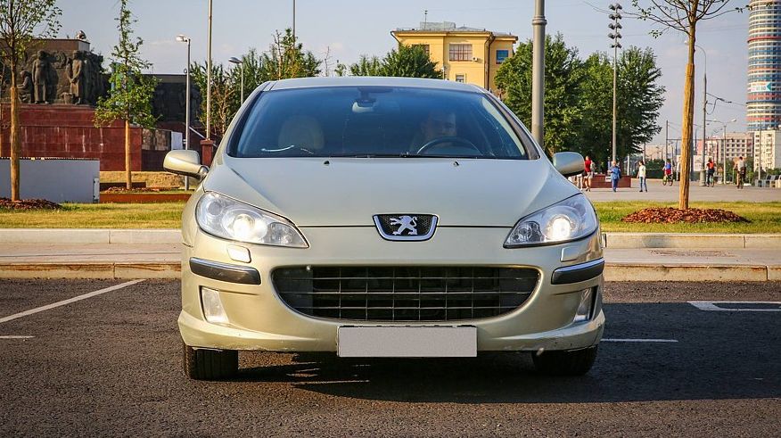 Peugeot 407 з пробігом: кузов захищений тільки зовні, електрика сповнена сюрпризів