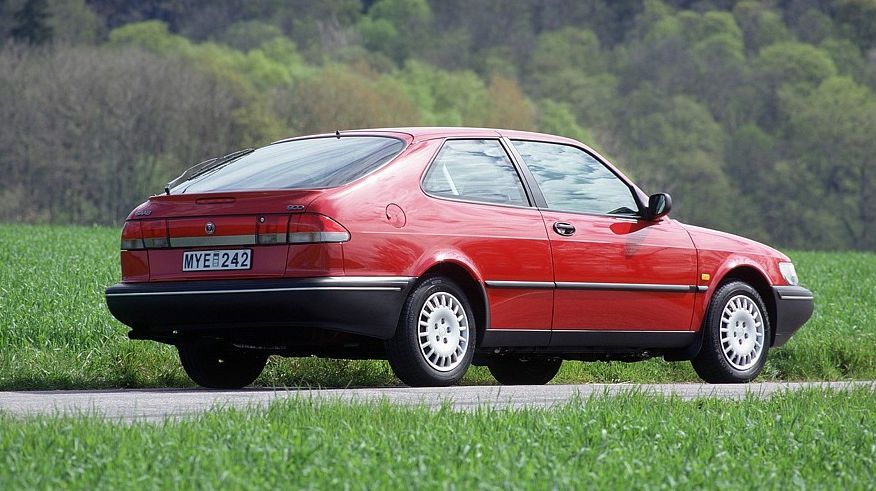 Saab 900 NG з пробігом: кузов без арок і порогів і гальма від Опеля