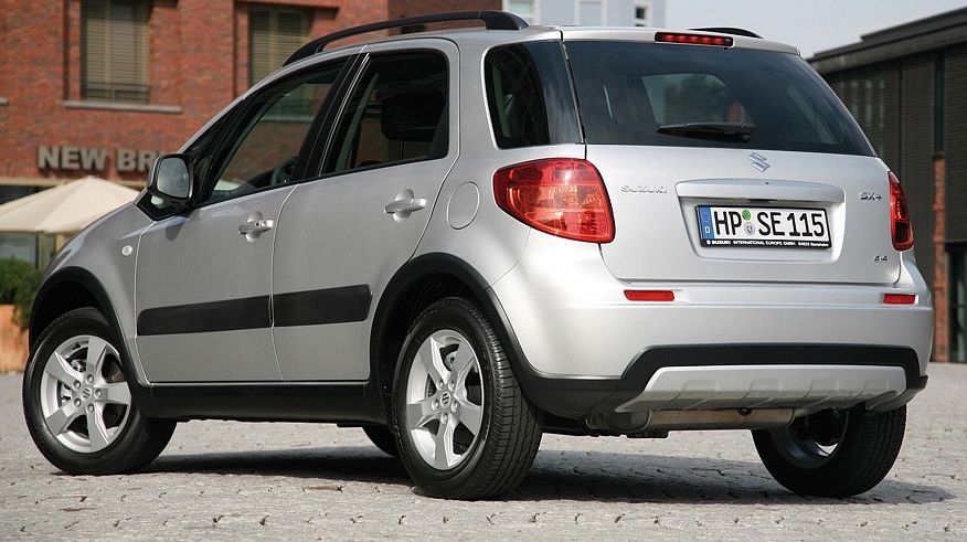 Suzuki SX4 l з пробігом: галасливий салон і підлості від генератора