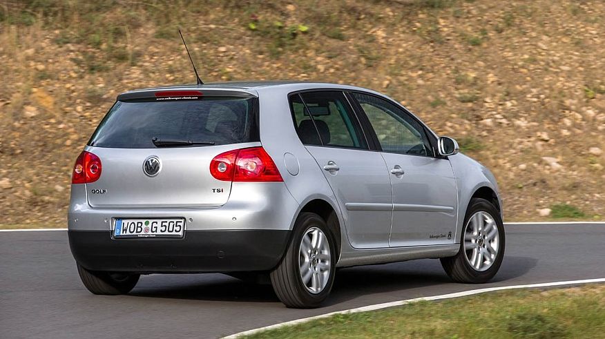 Volkswagen Golf V з пробігом: злий жарт оцинковки і той самий Вася