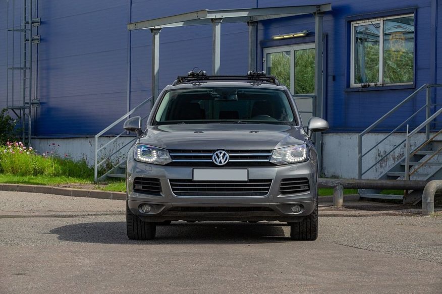 Volkswagen Touareg II (7P) з пробігом: електрика поки тримається, а корозія вже почалася