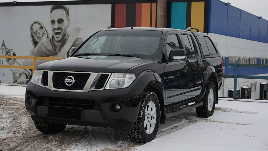 Цукерки: Nissan Navara 2011 року з пробігом 260 000 кілометрів від одного власника