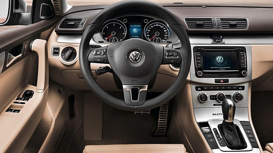 VW Passat B7 з пробігом: точкова іржа та електрика, яку краще не чіпати