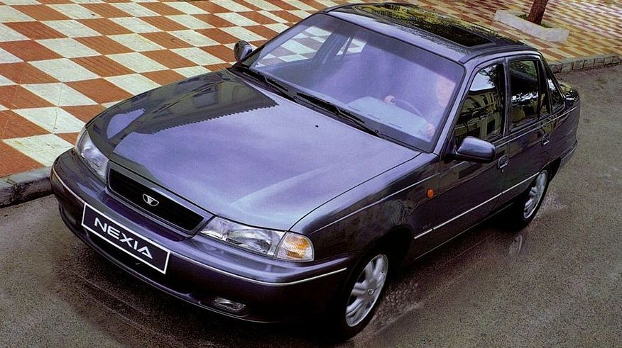 Брат на сестру: порівняння Opel Kadett E і Daewoo Nexia