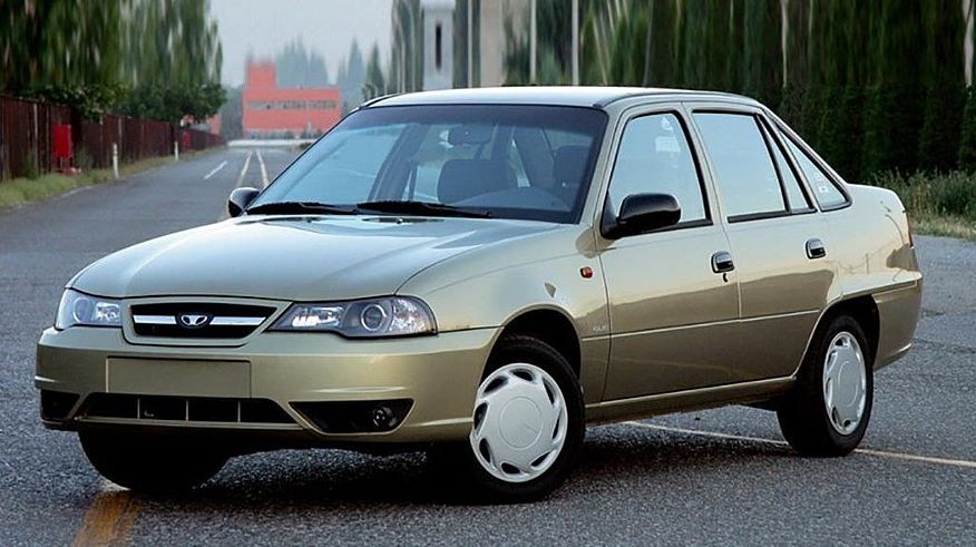 Брат на сестру: порівняння Opel Kadett E і Daewoo Nexia