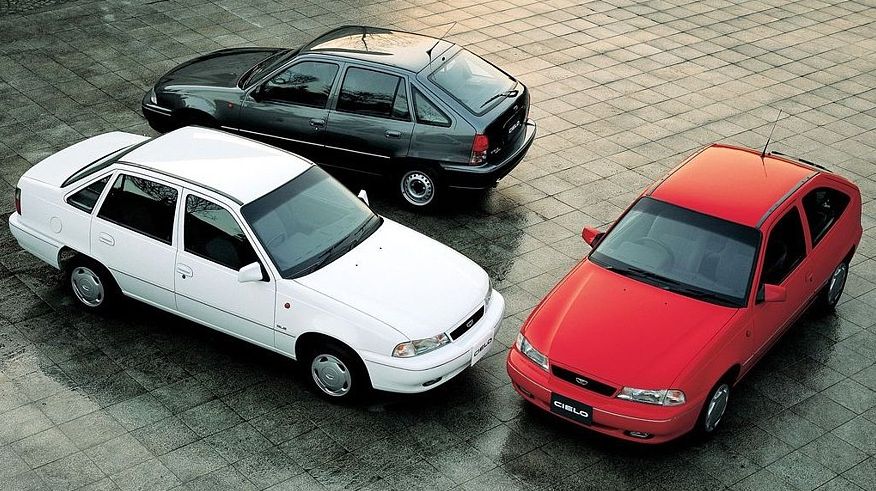 Брат на сестру: порівняння Opel Kadett E і Daewoo Nexia