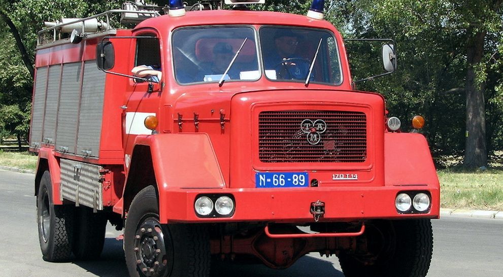 Брати-балкани: історія соціалістичного автопрому Югославії та Болгарії