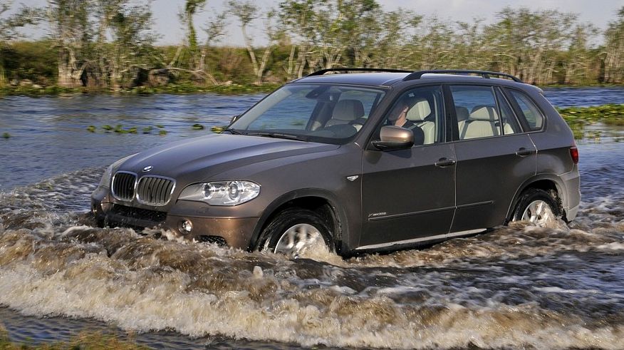 На користь небідних: обираємо BMW X5 E70 з пробігом